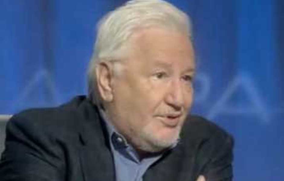 Ματθαίος Γιωσαφάτ: “Η Ελλάδα πρέπει να δει τον εαυτό της”